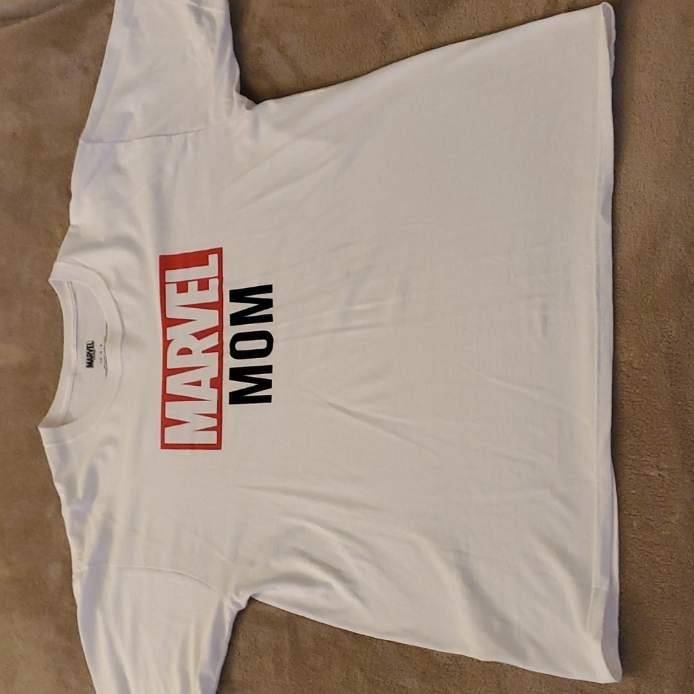 Graphic T